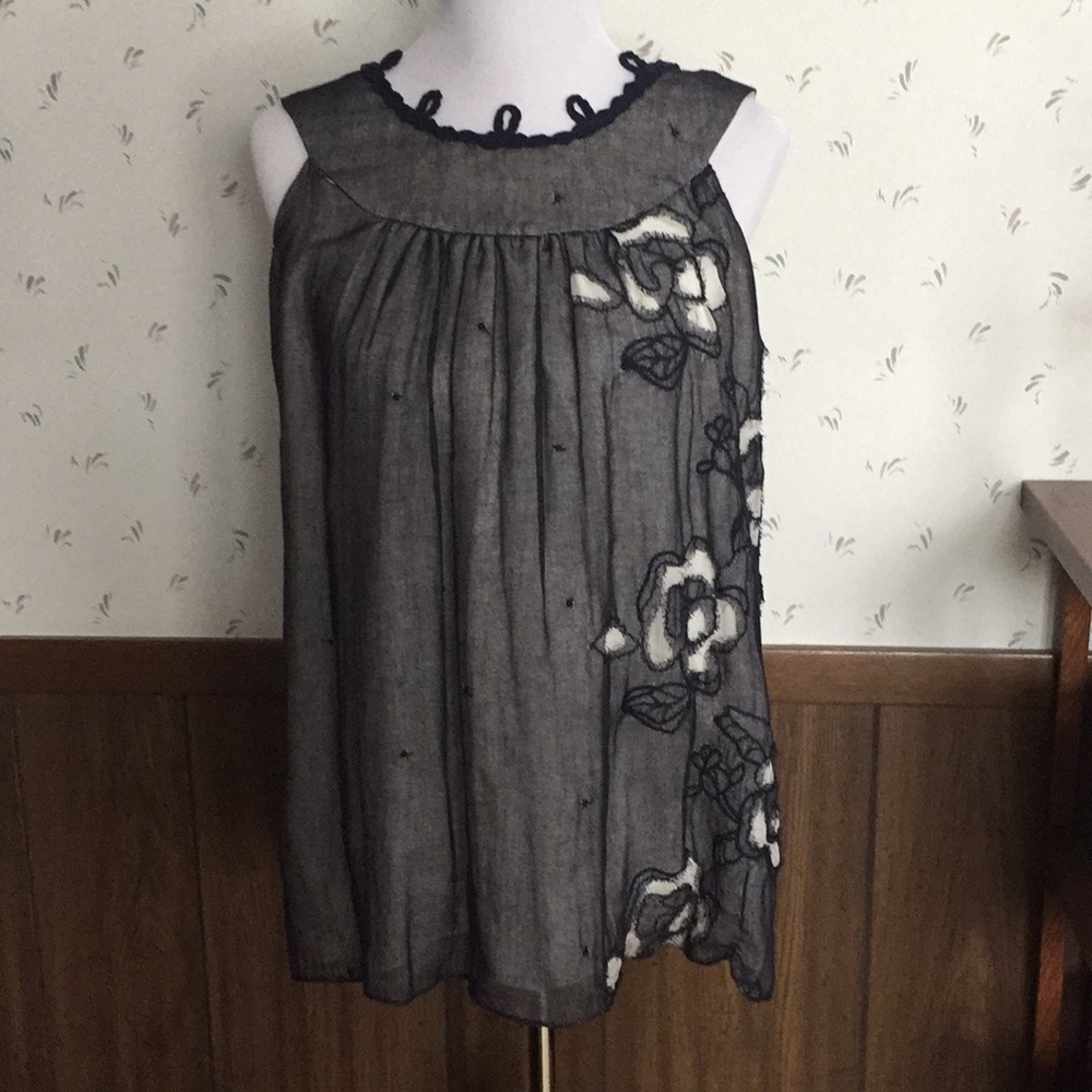 Fine Garments carefully selected by Bell tunic